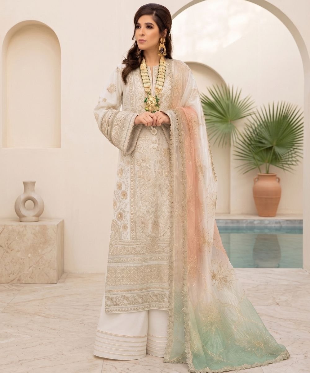 White Ayesha